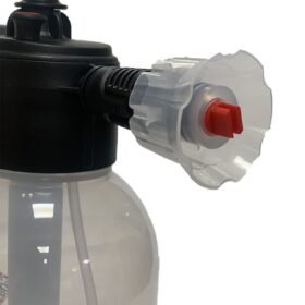 عبوة رش مادة تنظيف الكاوتش 1.8 لتر