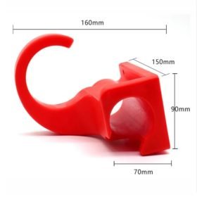 يد حمراء لتعليق مسدس الغسيل